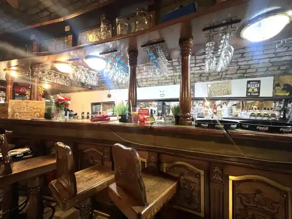 Kiadó vendéglátás, Budapest, V. kerület 395 m² 3.79 M Ft/hó